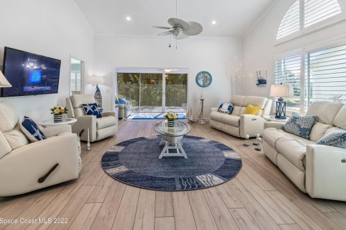 765 Lakewood Ln, Titusville, FL 32780-3463
