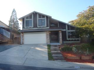 2220 Ridgecrest Way, West Pittsburg, CA 94565-4518
