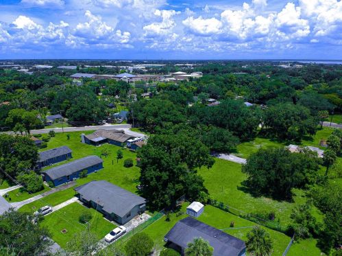 1713 14th St, Sanford FL  32771-3102 exterior