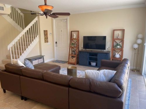 28209 Jeneva Way, Bonita Springs FL  34135-8514 exterior