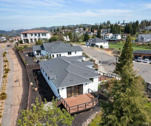3711 Llyn Glaslyn Pl, Santa Rosa CA  95403-0950 exterior