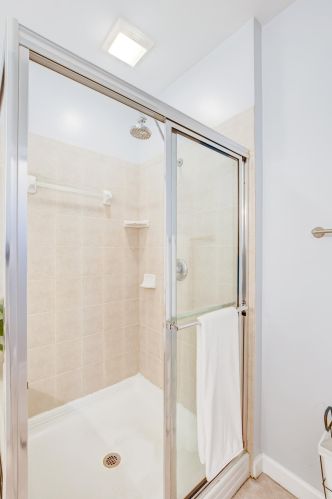 160 Fair Sailing Rd, Mount Pleasant SC  29466-8158 exterior