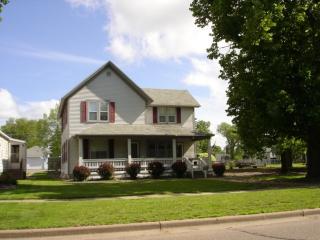 1012 6th St, Merrill WI  54452-1411 exterior
