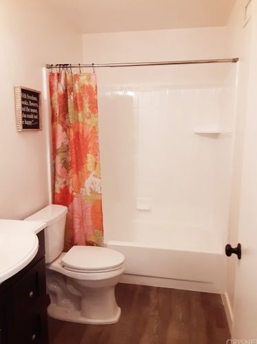 2128 Guerne Ave, Simi Valley CA  93063-2728 exterior