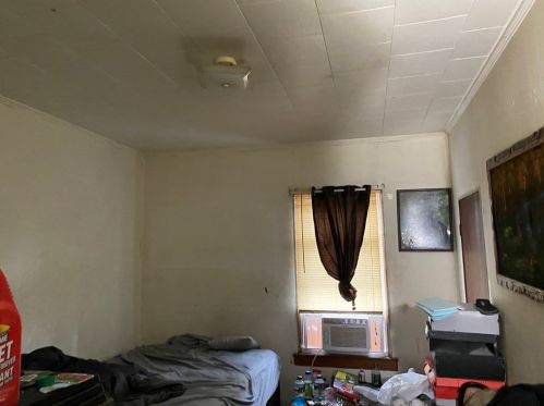 100 Clark St, New Bedford MA 02740-7102 exterior