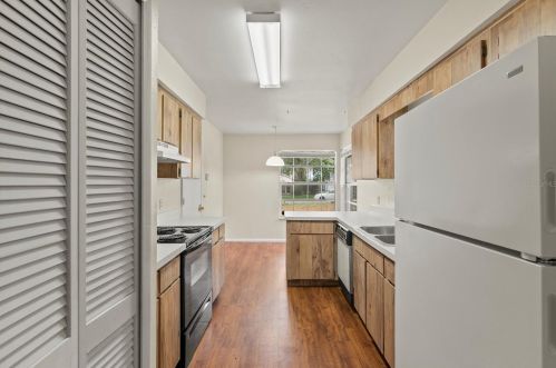 247 Alston Dr, Orlando FL  32835-6022 exterior