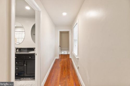 10719 Kettle Run Rd, Nokesville VA  20181-1715 exterior