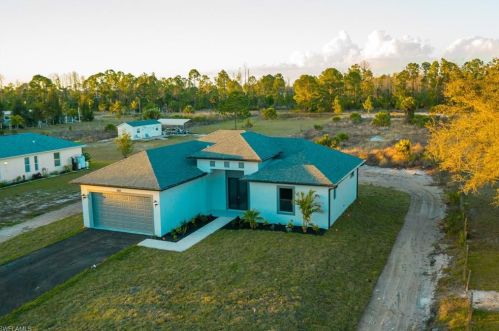 4225 31st Ave, Naples, FL 34120-4495
