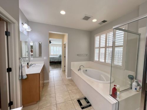 2504 Kodiak Dr, Modesto CA  95355-7957 exterior