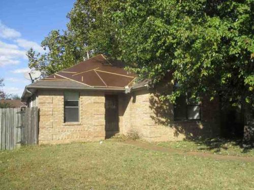 1606 Auburn Pl, Jonesboro, AR 72401-3757