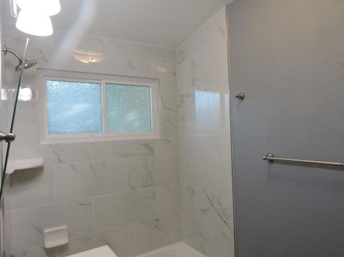 6577 Melrose Dr, North Highlands CA  95660-4378 exterior