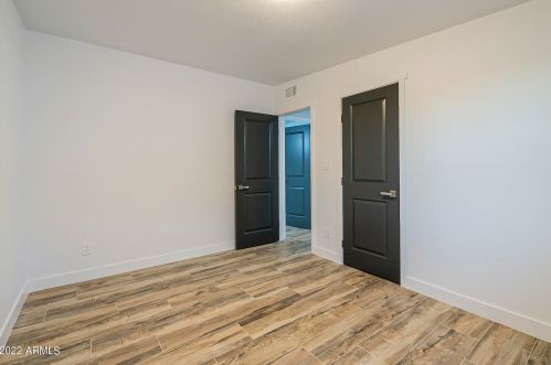 1038 78 Pl, Scottsdale AZ 85250-7906 exterior