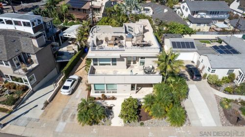 3328 Crown Pt Dr, San Diego CA 92109-6711 exterior