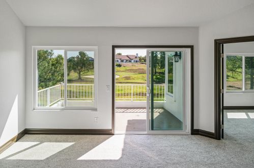 4792 Galicia Way, Oceanside CA  92056-5122 exterior