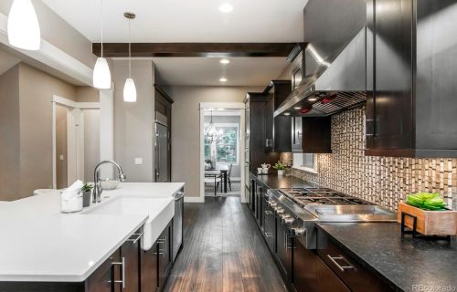 1140 Ogden St, Denver CO 80205-5137 exterior