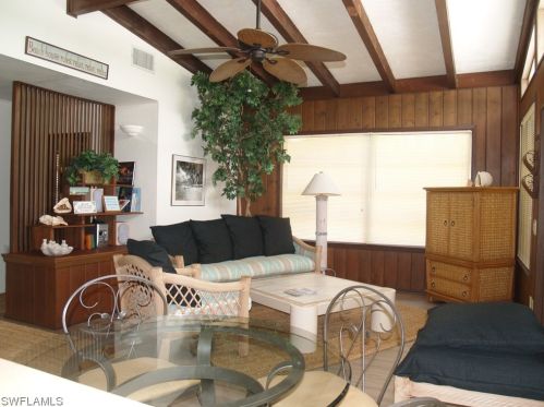 5370 Palmetto St, Fort Myers Beach, FL 33931-4144