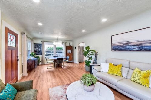 4036 Jackdaw St, San Diego CA  92103-1721 exterior