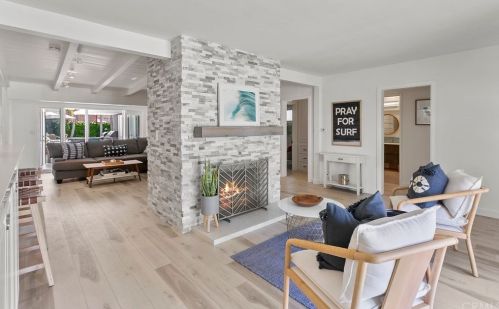 309 Kings Pl, Newport Beach, CA 92663-5822