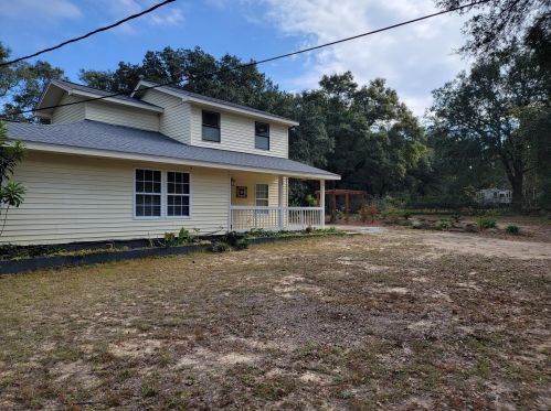 4570 Oakforest Dr, Milton, FL 32583-2864