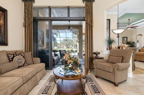 12713 Grand Traverse Dr, Dade City FL 33525-8230 exterior