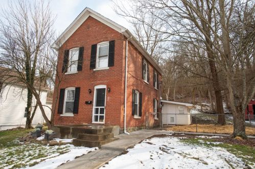 190 4th St, Stonelick, OH 45103-3020