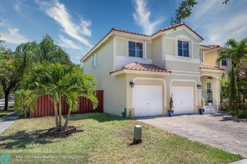 17024 33rd Ct, Hollywood, FL 33027-4534