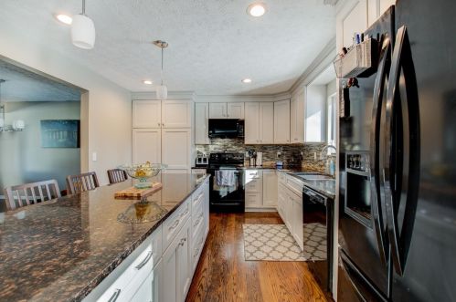 1513 Thornberry Rd, Amelia OH  45102-1772 exterior