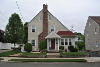 22 Boyle Ave, Paterson, NJ 07512-2735