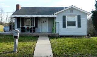 313 Vermont Dr, Kingsport, TN 37660-2663