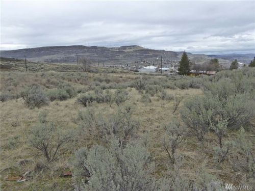 100 Alcan Rd, Grand Coulee, WA 99133