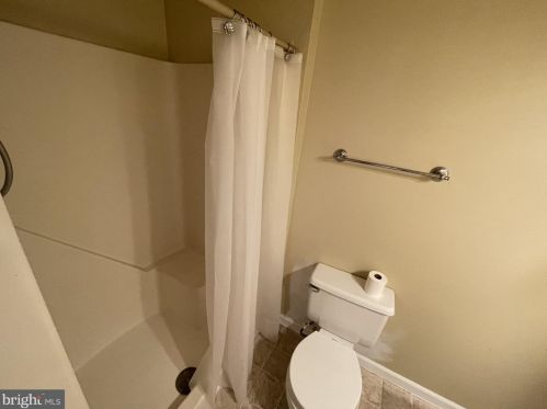 842 Woodcrest Turn, Dover DE  19904-2412 exterior