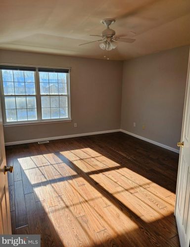 51 Sheffield Ct, Collegeville PA  19426-3927 exterior