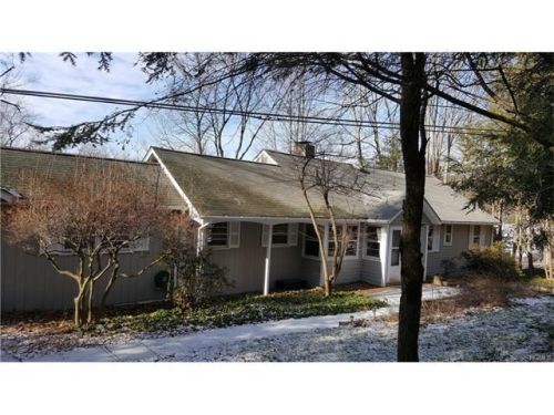 82 Lake Dr, Whaley Lake, NY 12531-5251