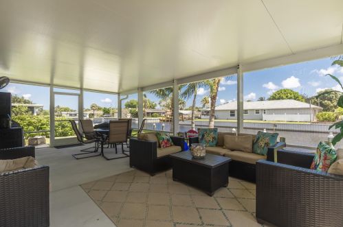 1140 Lake Clarke Dr, West Palm Beach FL  33406-5329 exterior