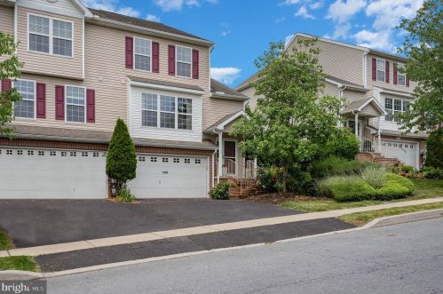 1161 Cross Creek Dr, Navy Sup Dpt, PA 17050-2019