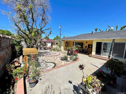 2345 Palo Verde Ave, Long Beach CA  90815-2358 exterior