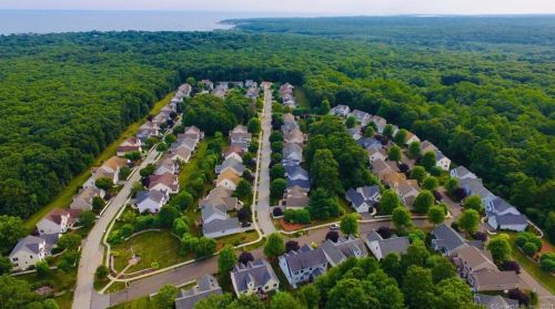 3 Regatta Dr, Niantic CT  06357-1643 exterior