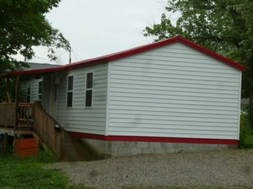 522 Cross St, Lynx, OH 45693-1006
