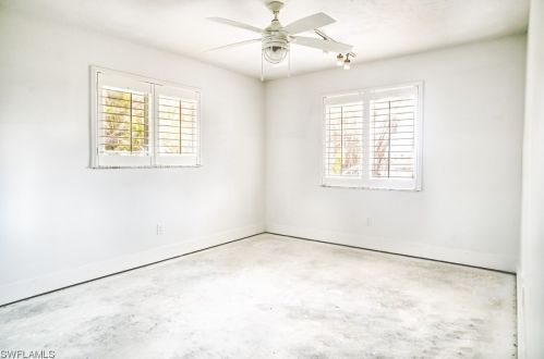 1224 Kittiwake Cir, Sanibel FL  33957-3608 exterior