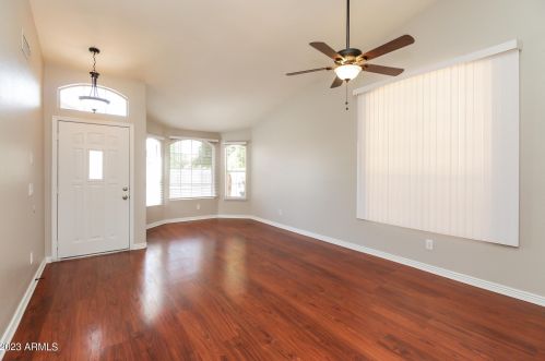 2607 125th Dr, Avondale AZ  85392-5551 exterior