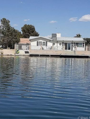 27616 Lakeview Dr, Helendale, CA