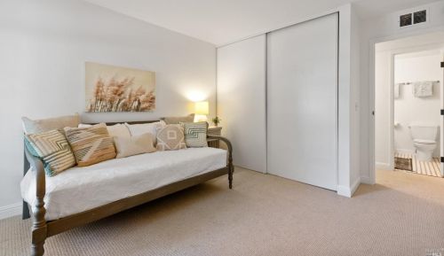 214 Larkspur Plaza Dr, Larkspur CA  94939-1424 exterior