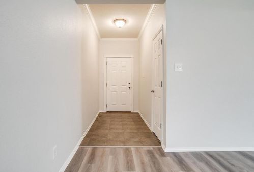 1012 Thistle Meade Cir, Burleson TX  76028-6795 exterior