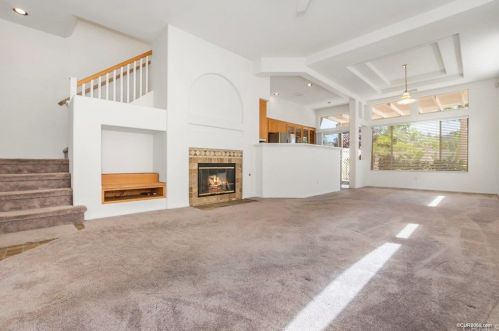 7497 Hazard Center Dr, San Diego, CA 92108-4520