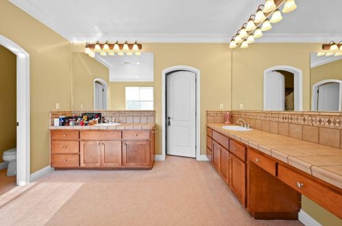 4021 Calistoga Ct, Modesto CA  95356-8987 exterior