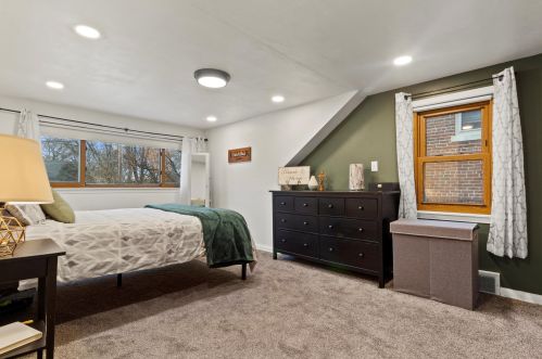 730 53rd St, Milwaukee WI  53208-3019 exterior