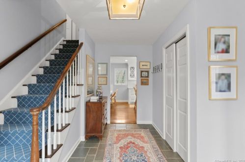 66 Welles Ln, New Canaan, CT 06840-4430