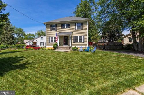 6721 Westlawn Dr, Falls Church VA  22042-2742 exterior