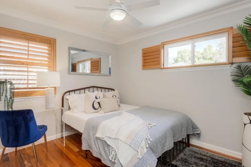 1846 Villa St, Mountain View CA  94041-1051 exterior