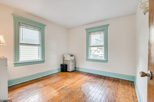 55 Laramie Rd, Plainfield NJ  07060-2951 exterior